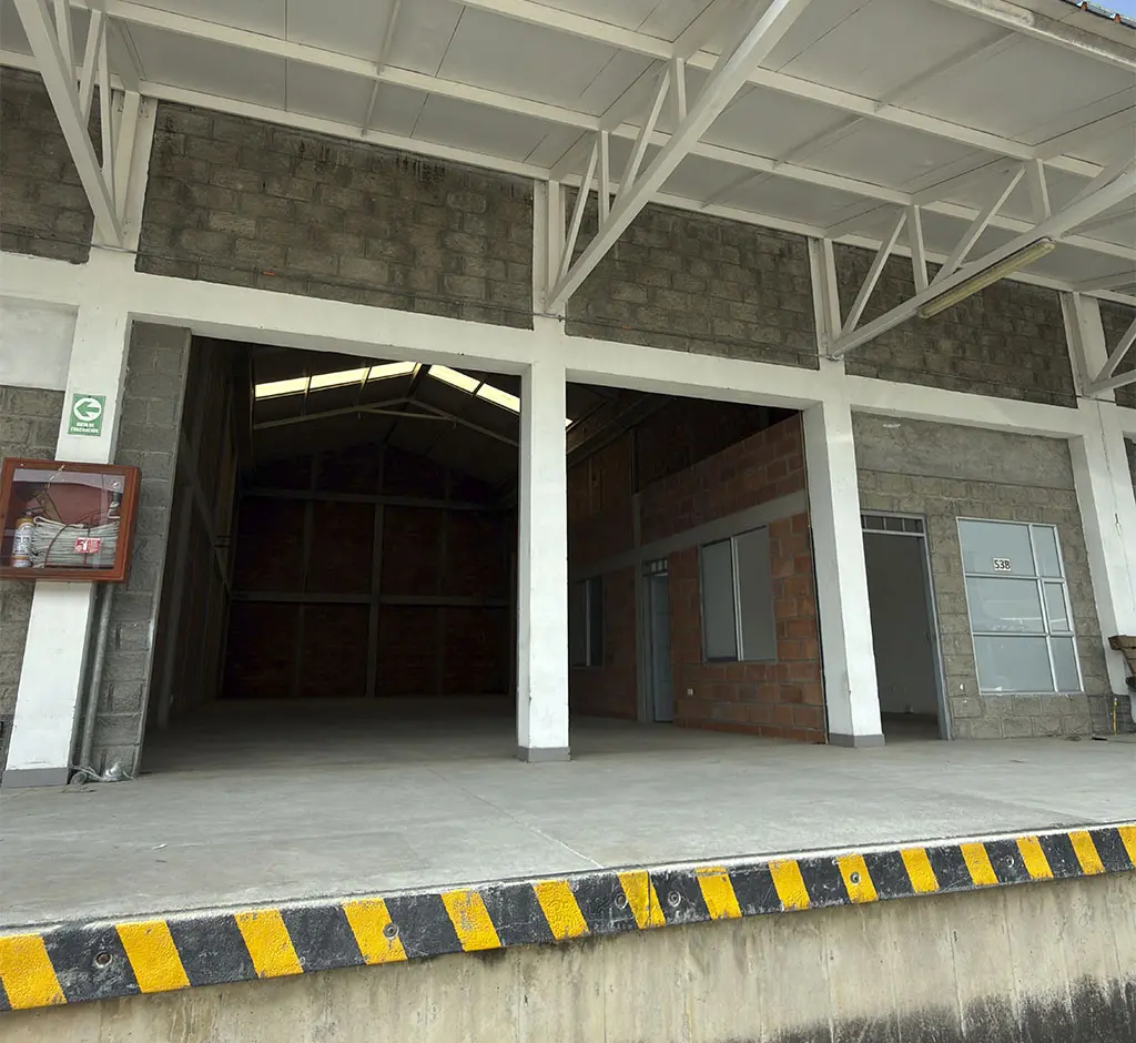 Bodega Empresarial - Rialinmobiliaria