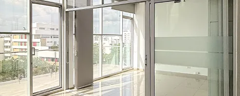 Oficina Ejecutiva – Doble Balcón - Rialinmobiliaria